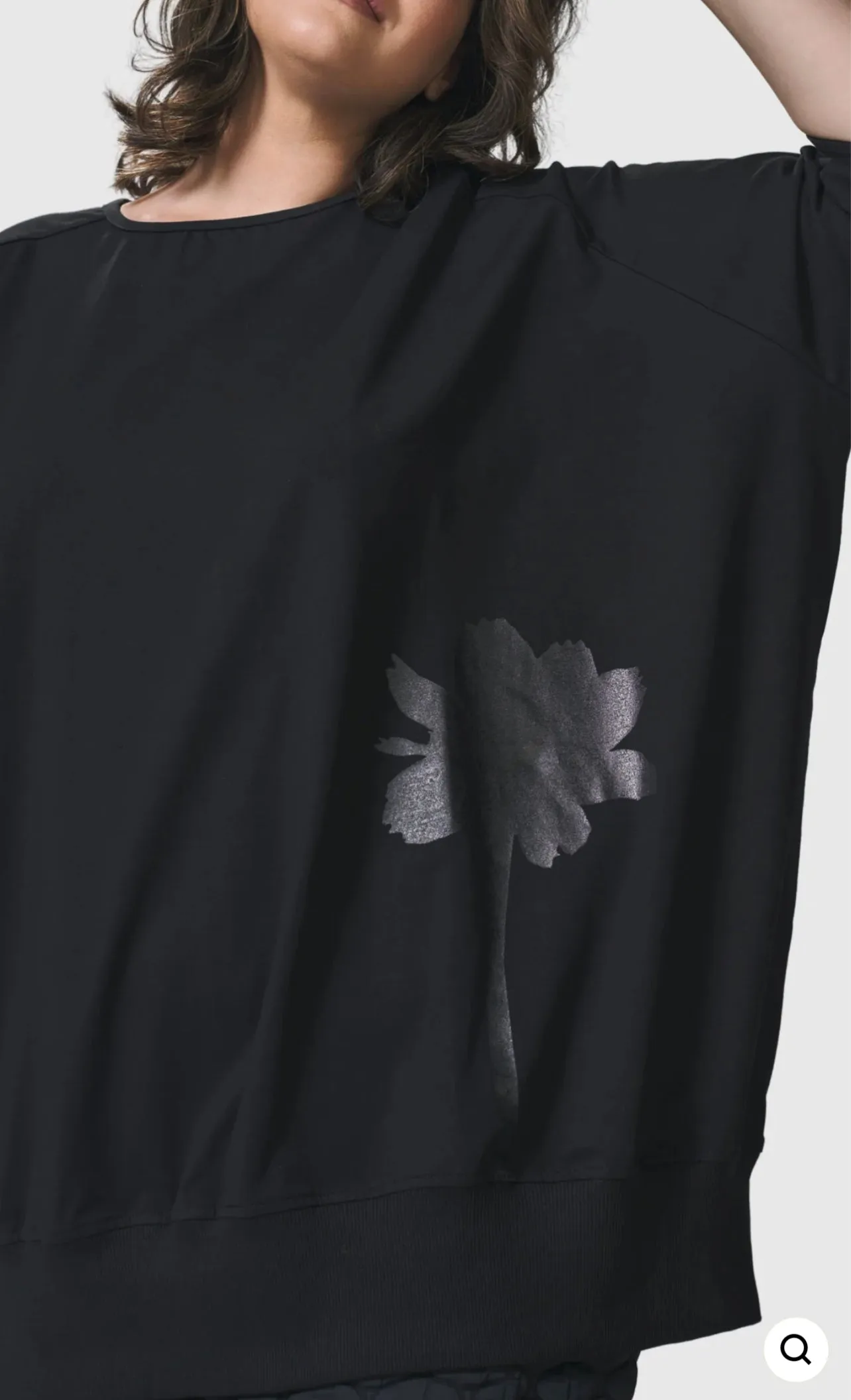 ALEMBIKA URBAN MODERN FLOWER SWEATSHIRT, BLACK UT866B
