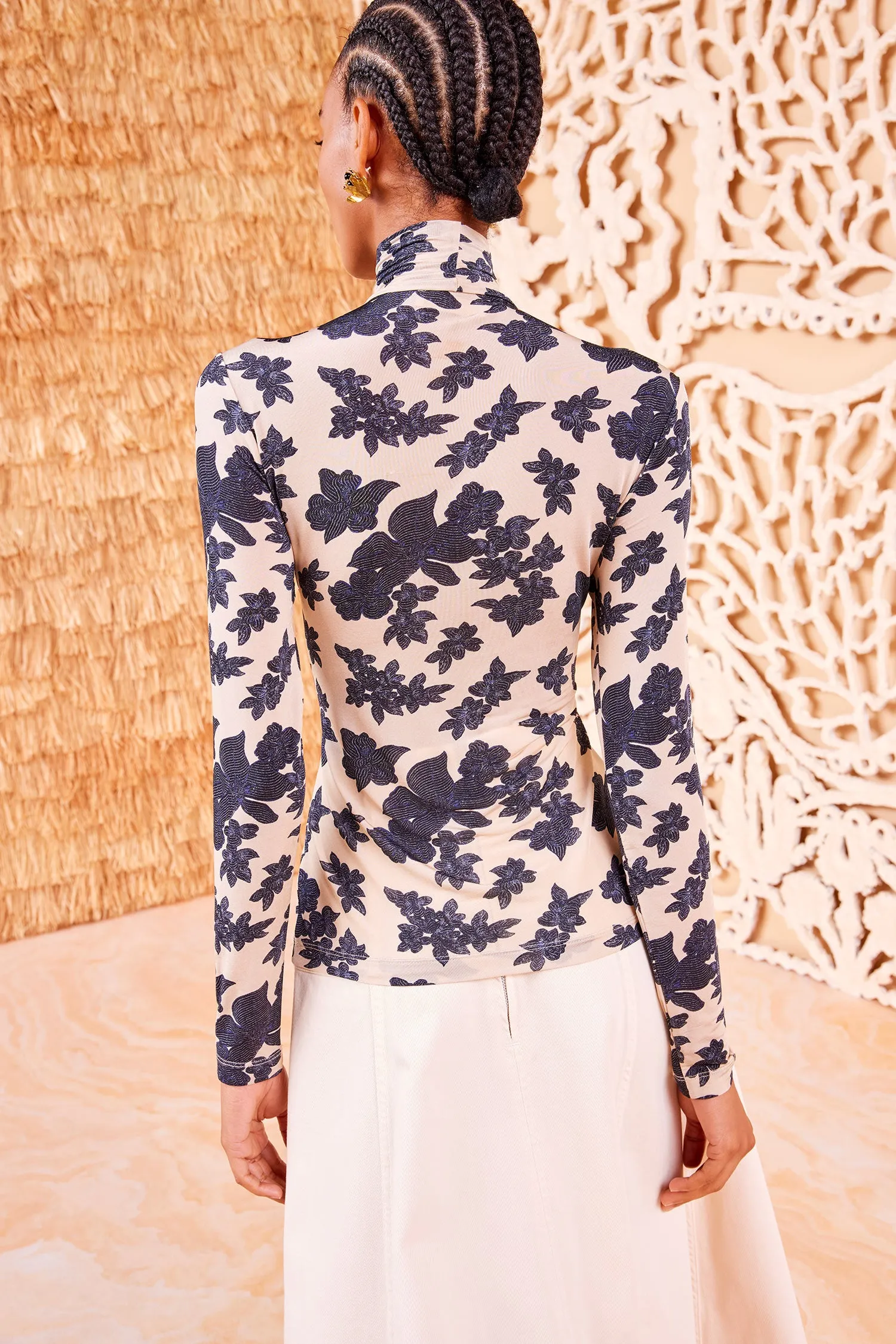 Aurelia Turtleneck - Moonflower