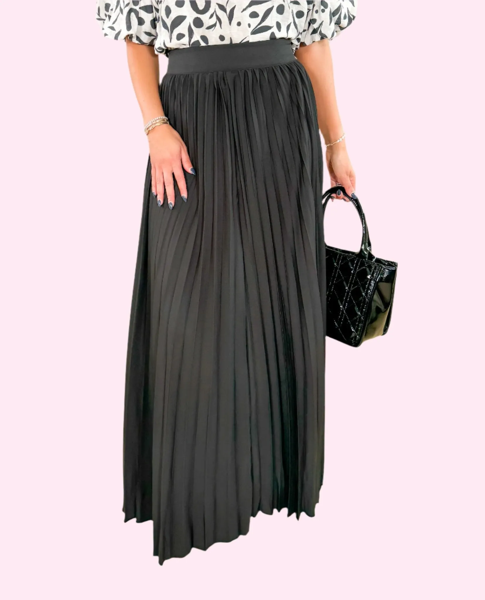 Avery Black Pleated Maxi Skirt