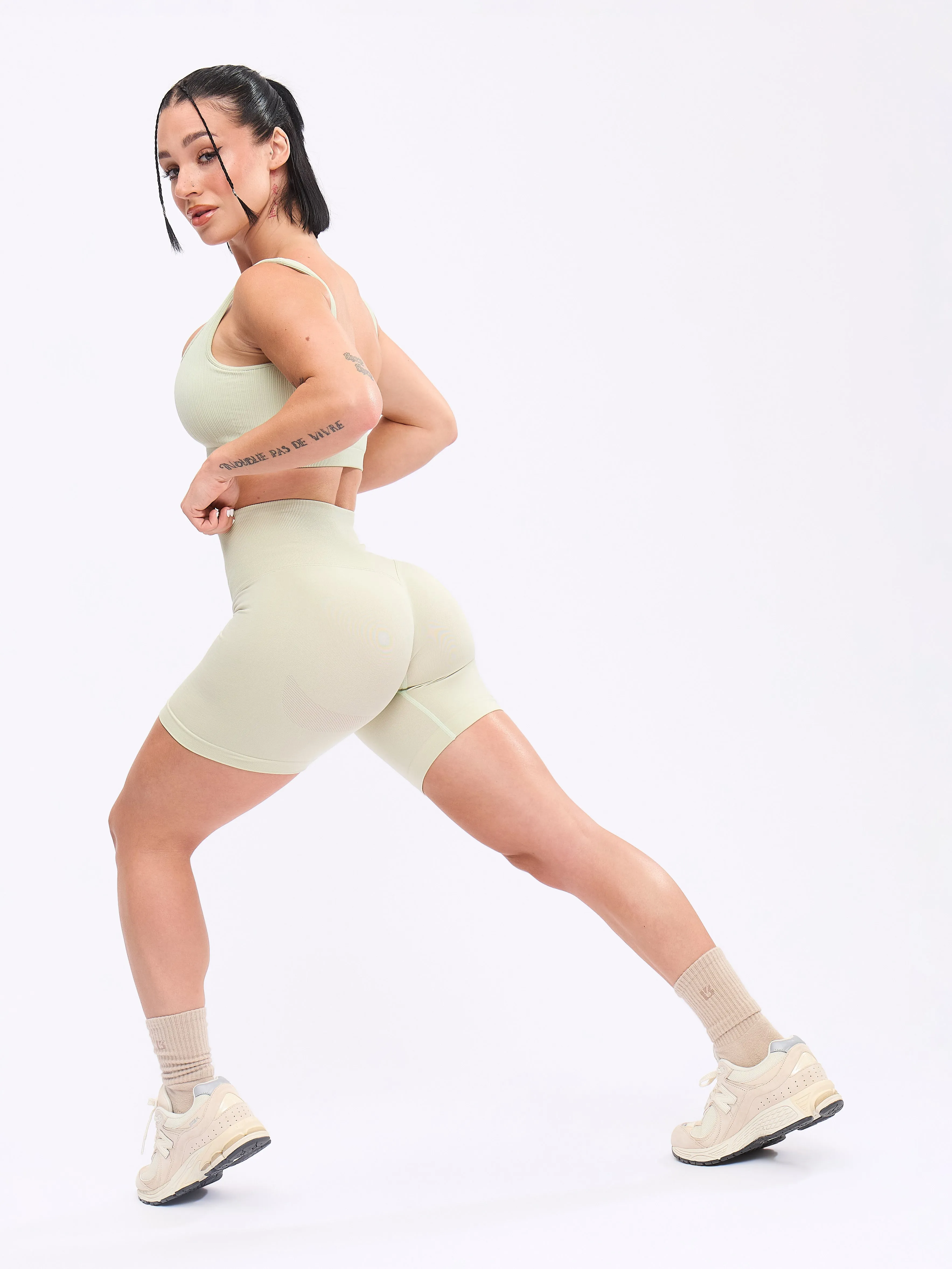 BBL Seamless Short - Pistachio