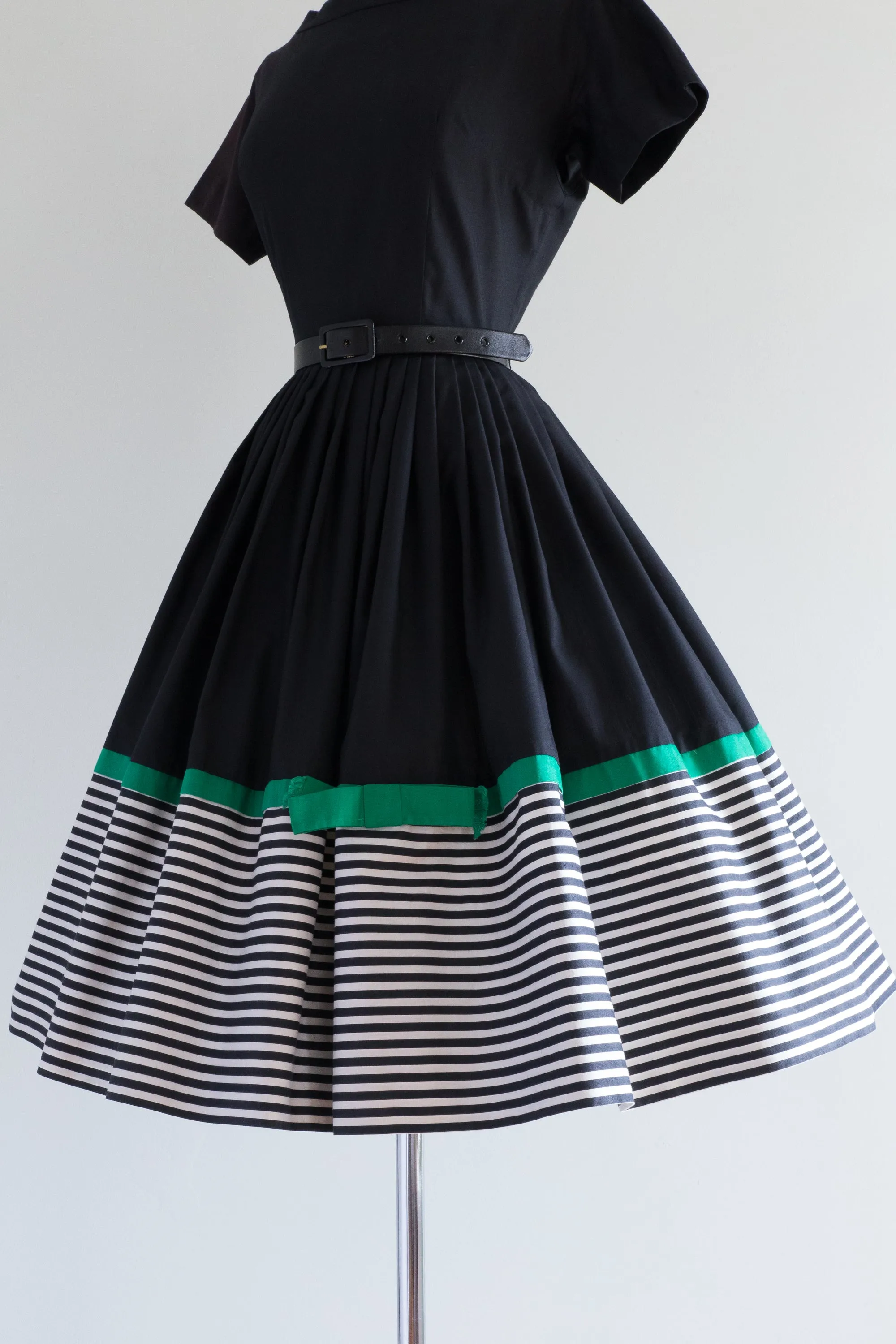 Charming 1950's Black Cotton Dress With Emerald Bow By L'Aignon / Small
