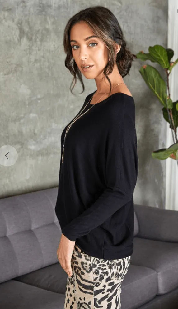 Dolman Lightweight Sweater in Nero Black by Venti 6