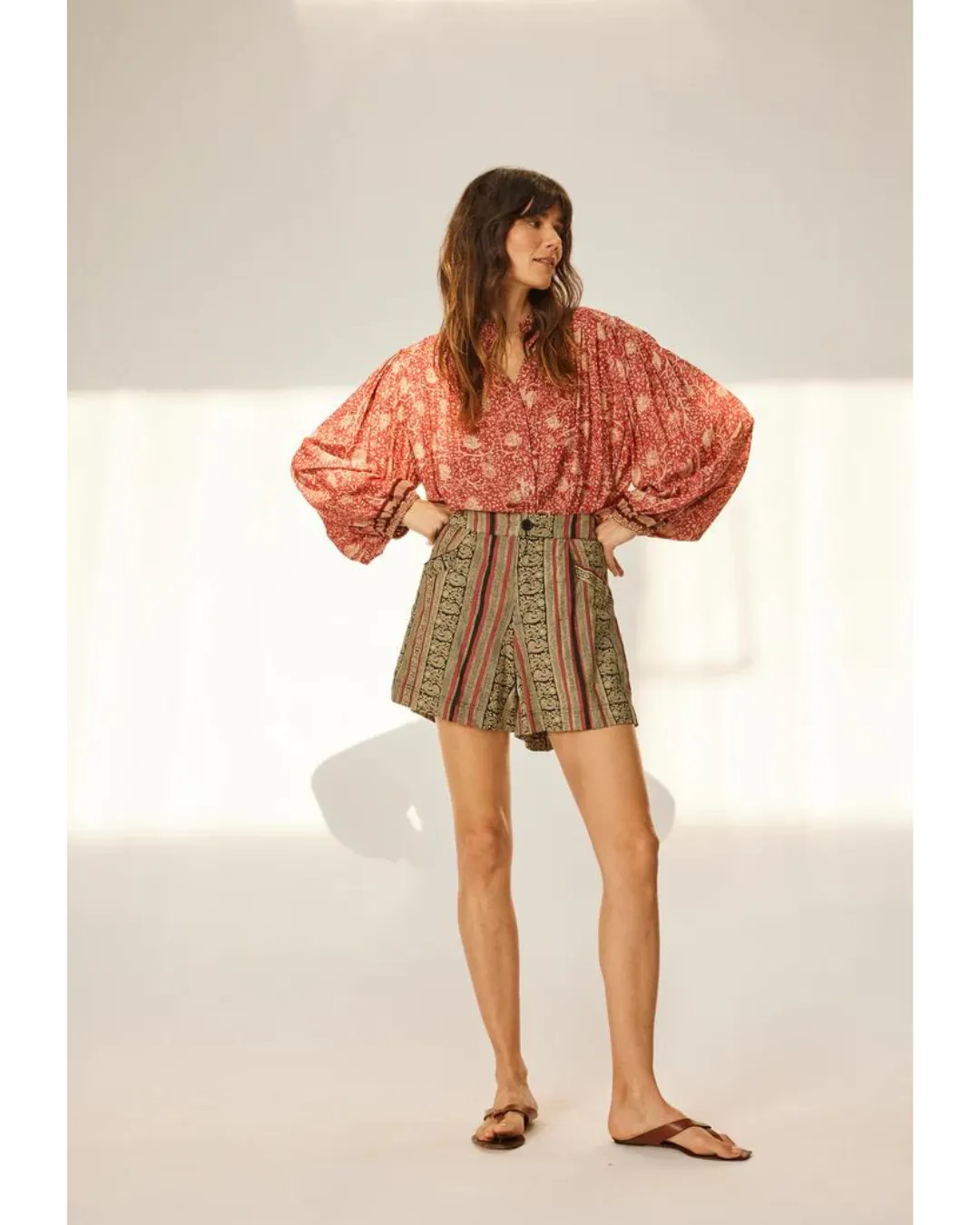Iris Top Water Lily Terracotta