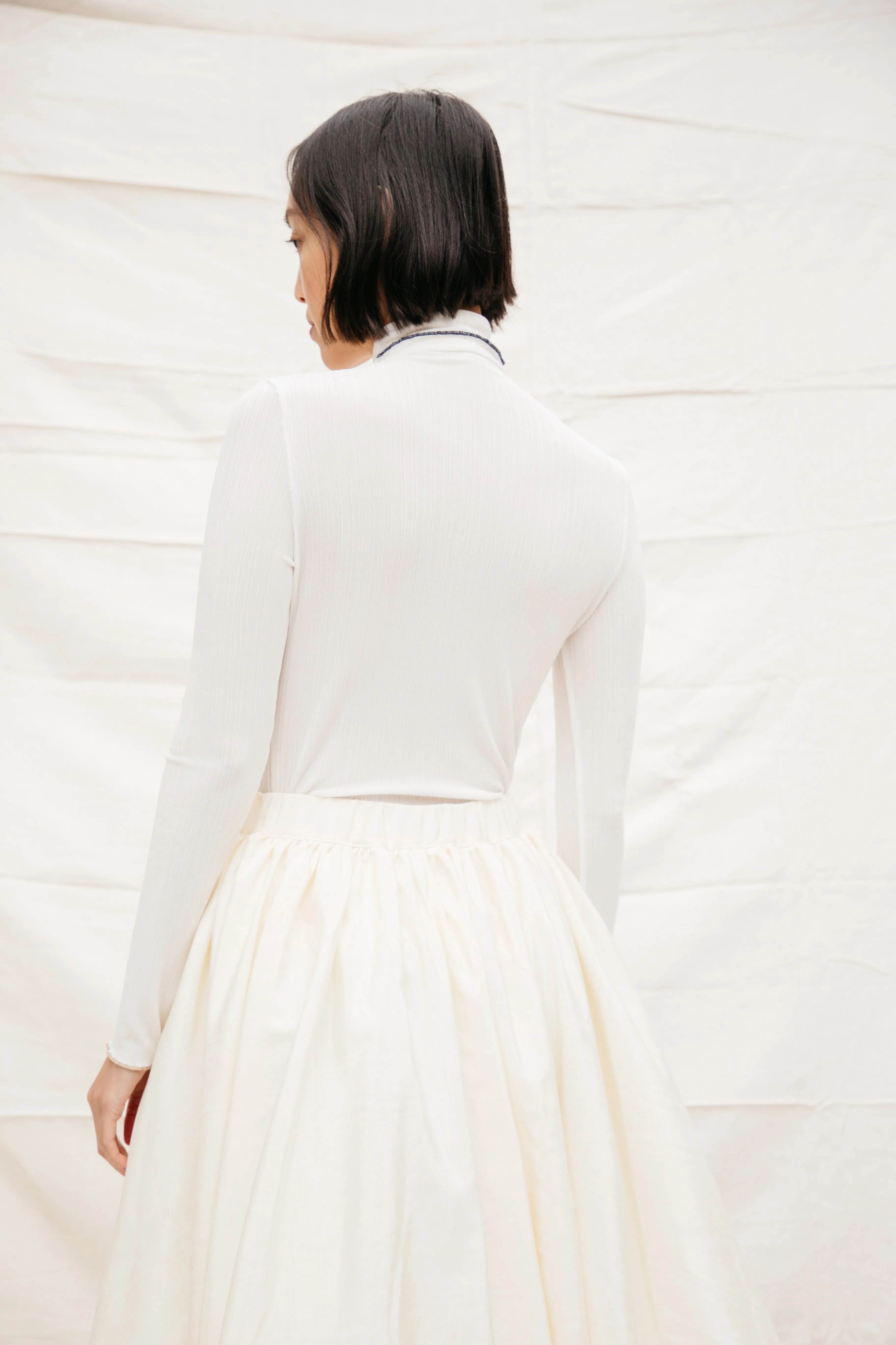 Lettuce Turtleneck- White