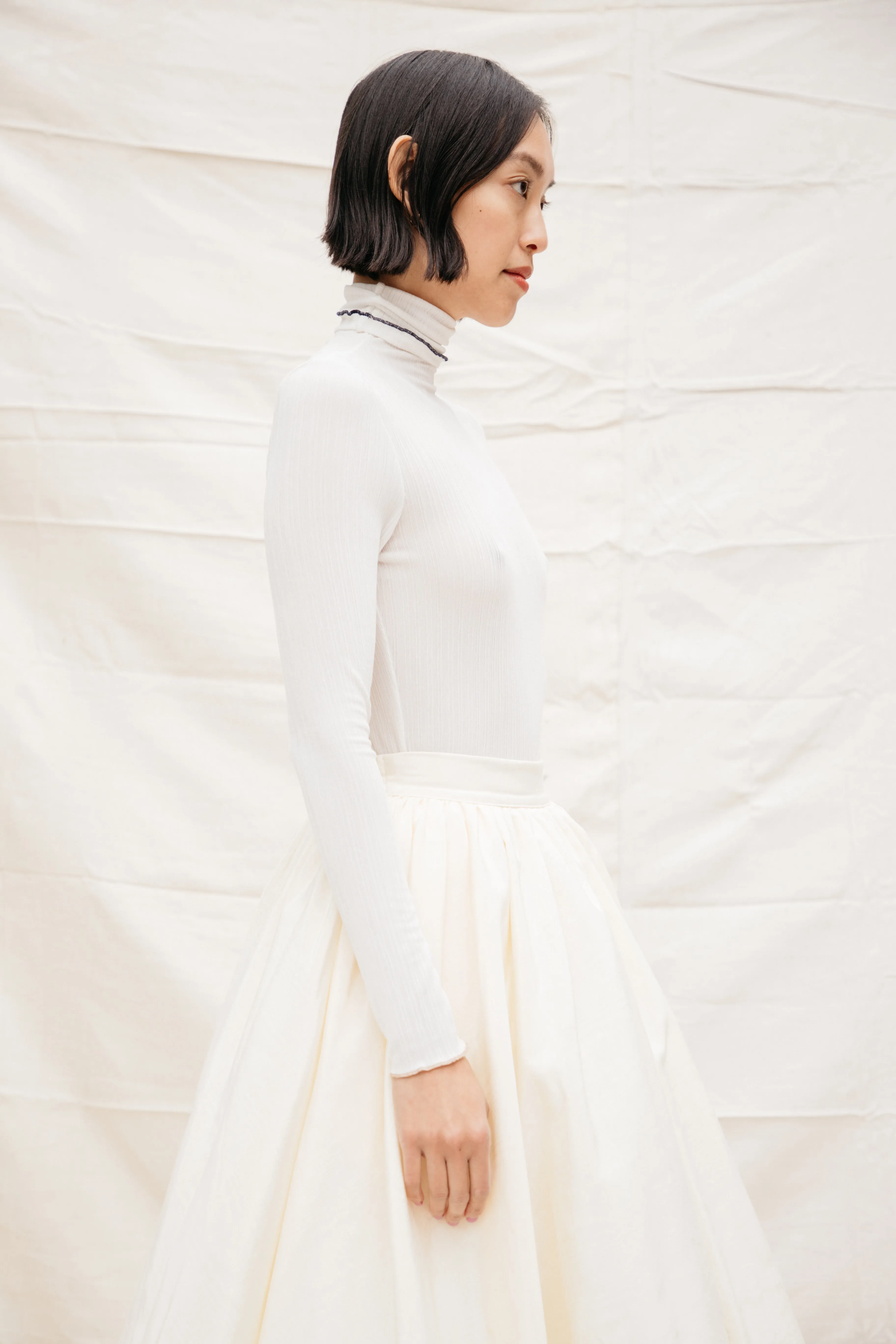 Lettuce Turtleneck- White