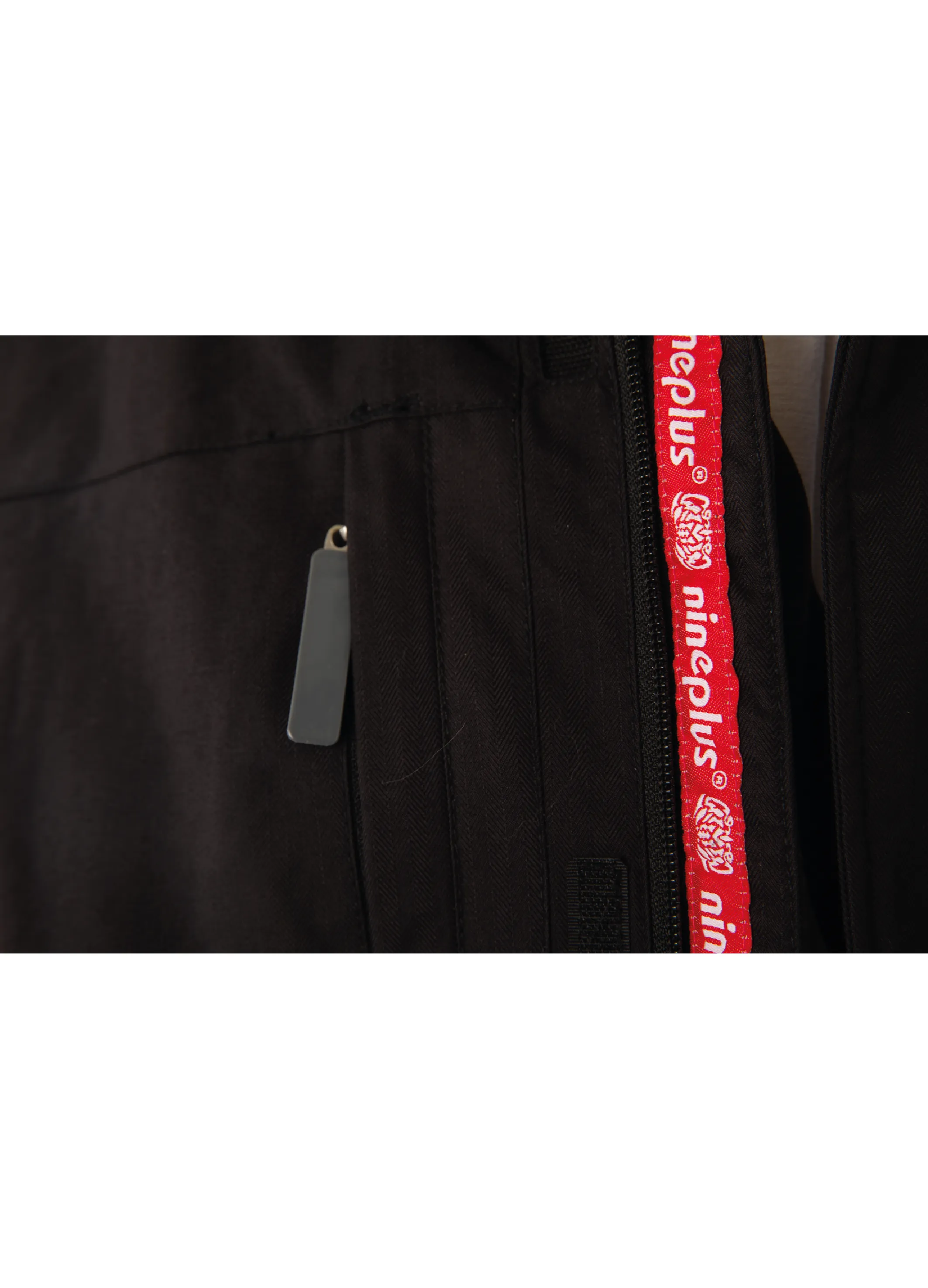 Nineplus Ski Jacket | Black