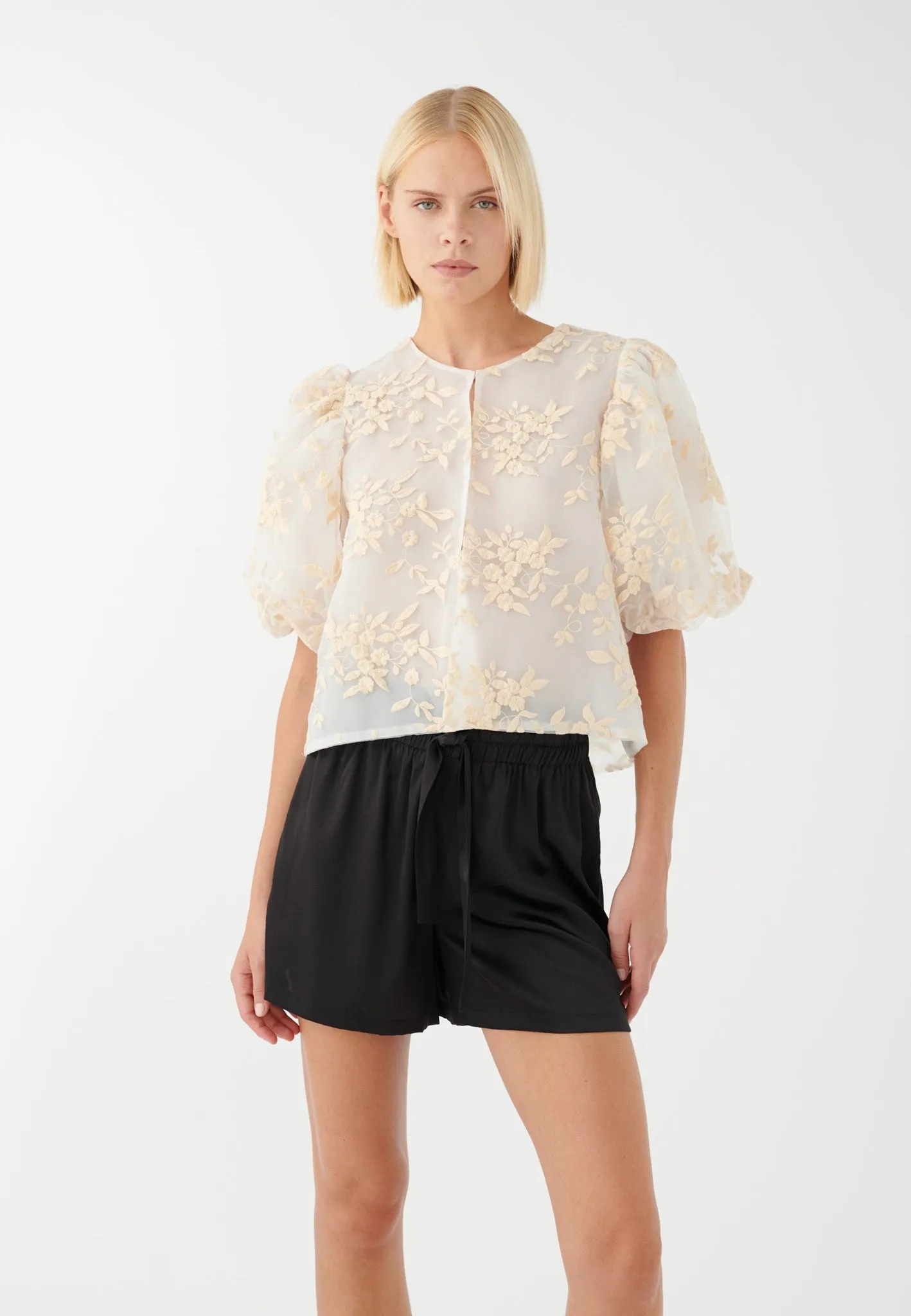 OperinaDEA NS-Floral Parfait