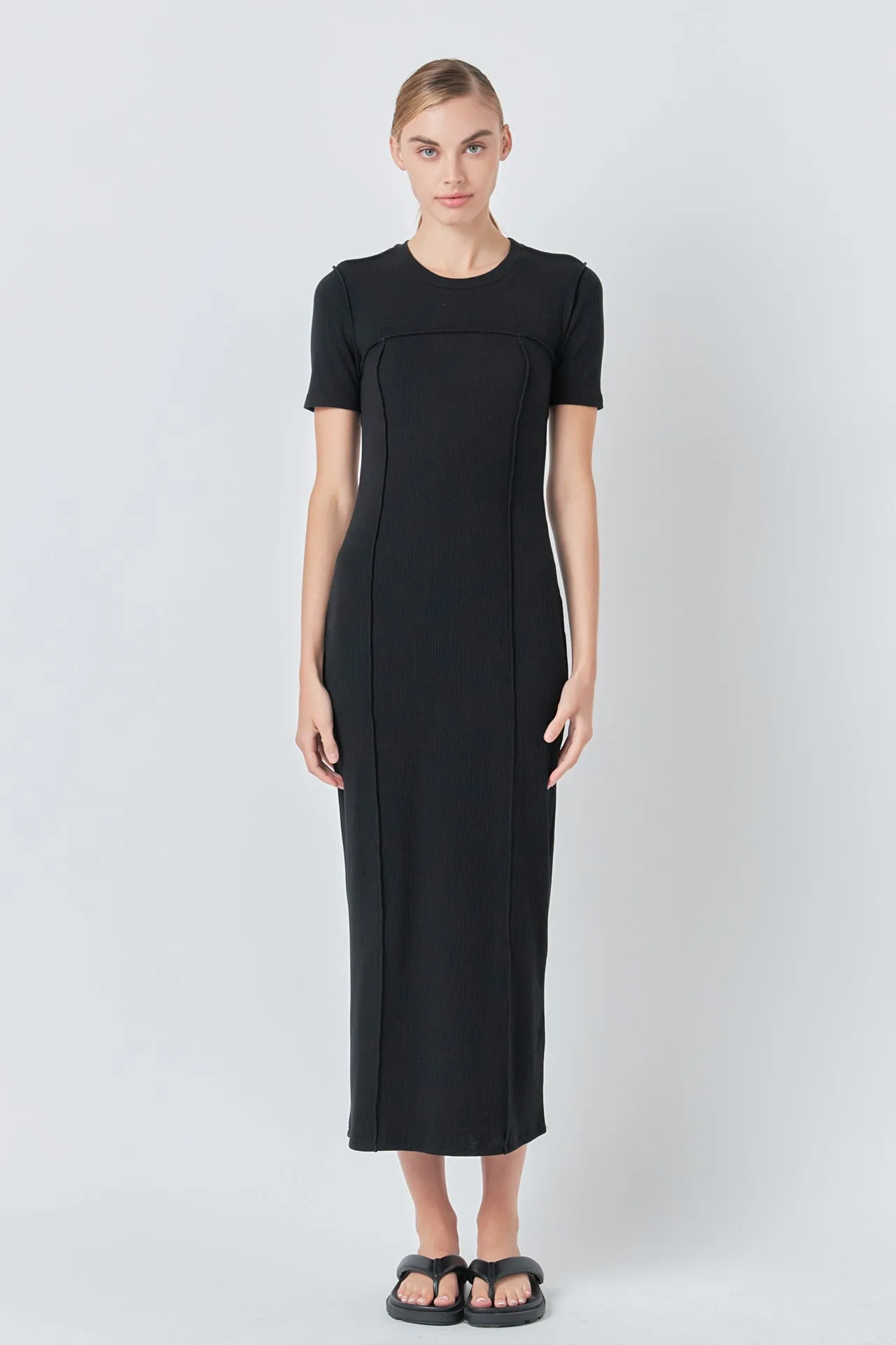 Overlock Piping Knit Maxi Dress