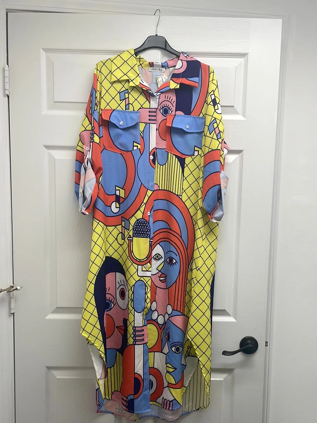 Printed long shirt with Pockets.