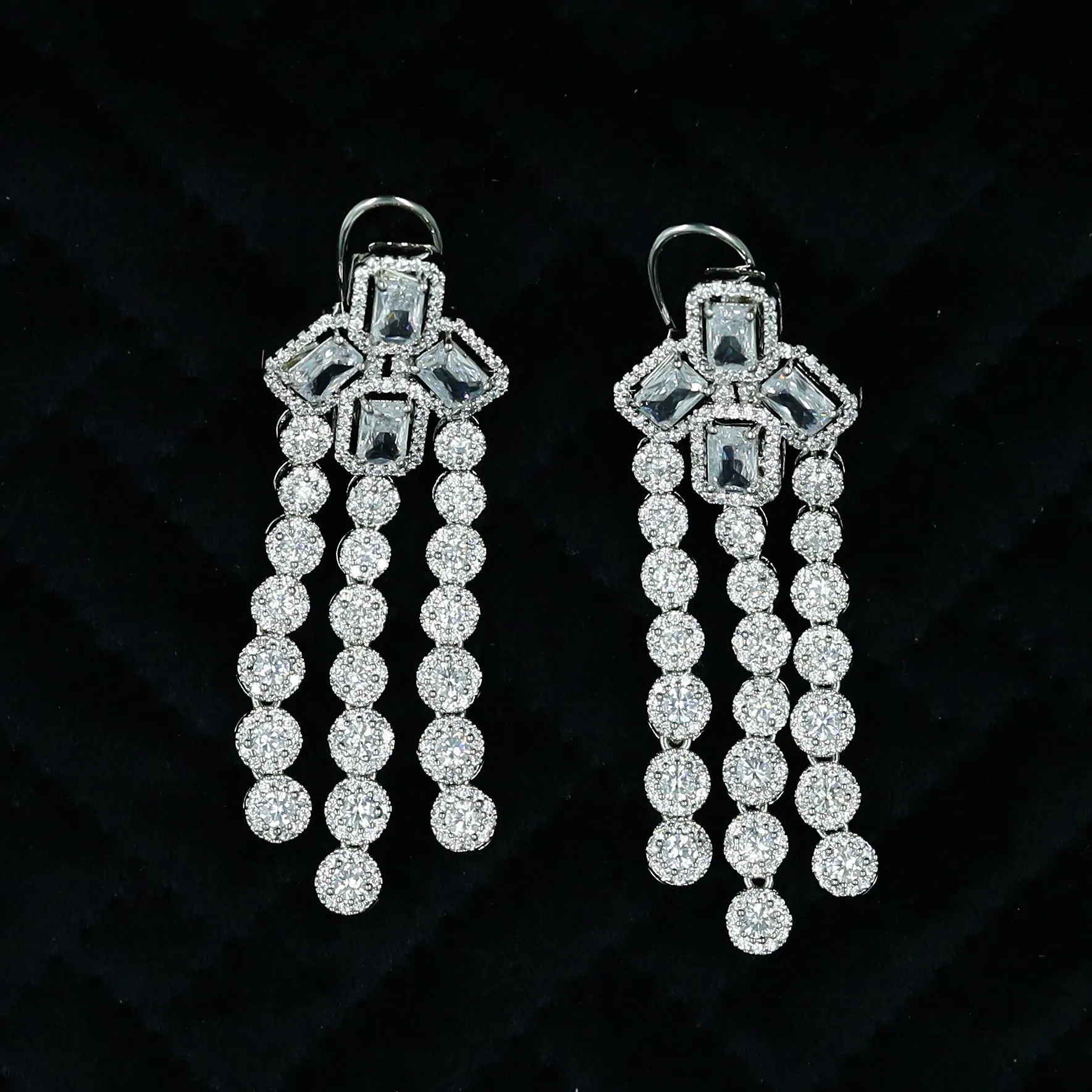 Round Neck Zircon/AD Necklace Set 12804-68