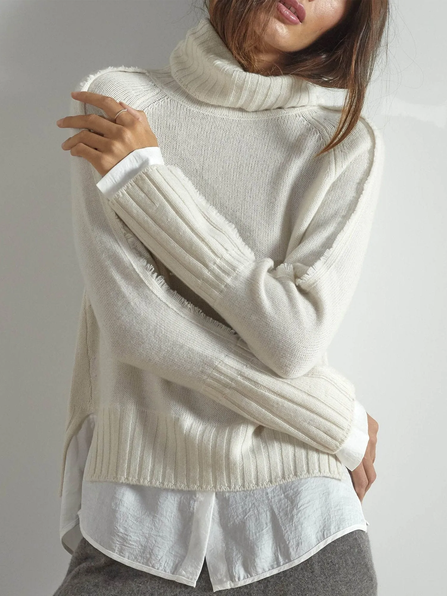 The Jolie Fringe Layered Looker