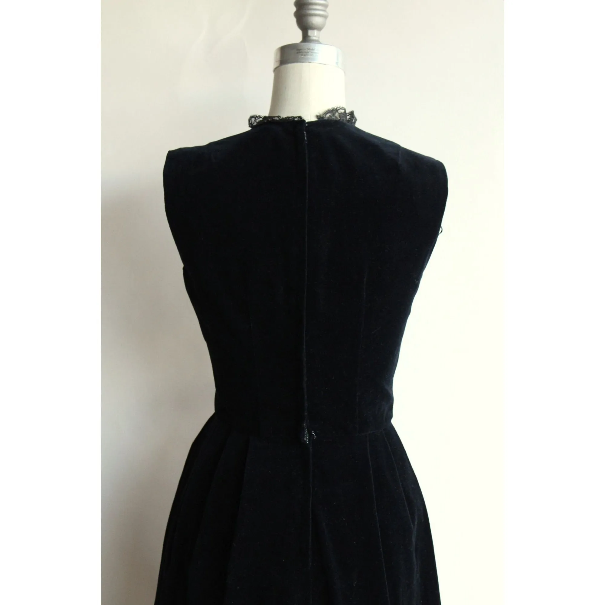Vintage 1960s Black Velvet Wiggle Dress WIth Lace Ruffle and Bow